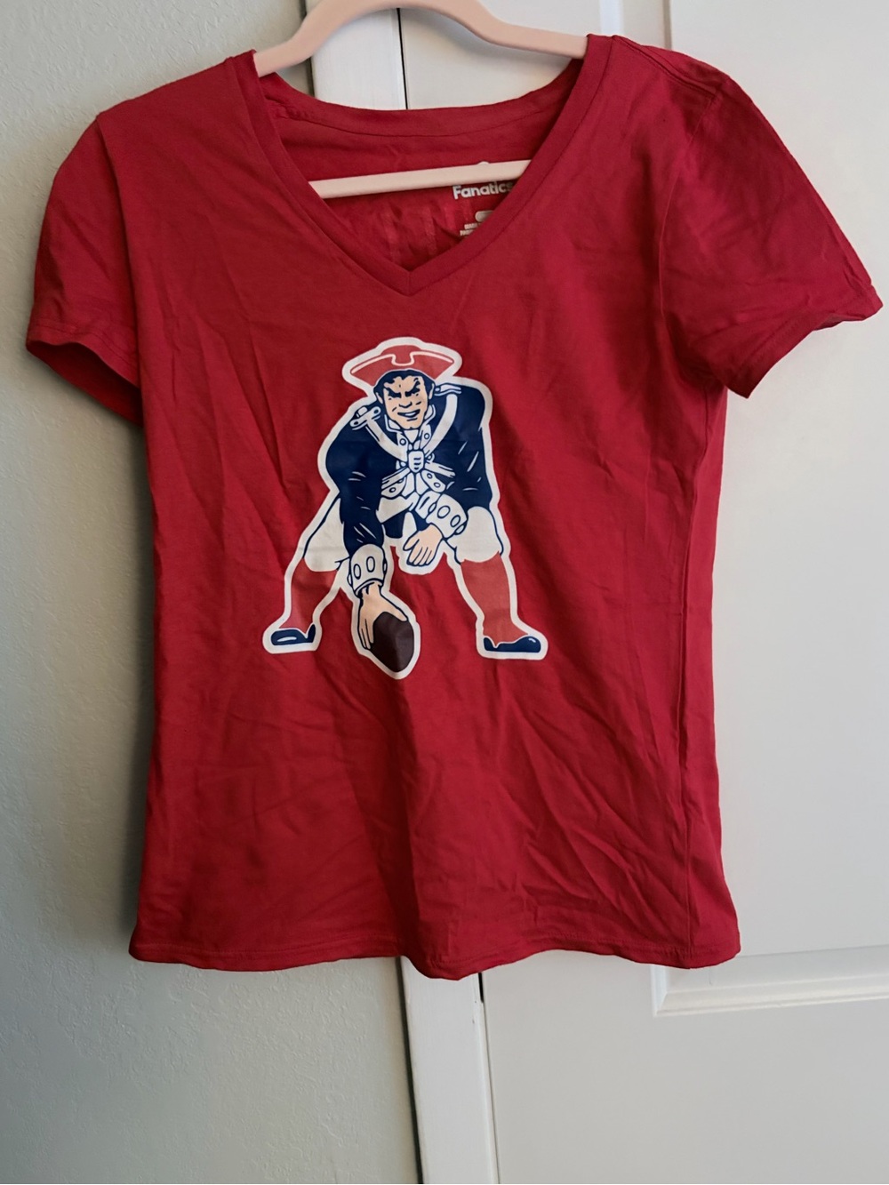 New Fanatics Patriots Red T-Shirt with Printed Label